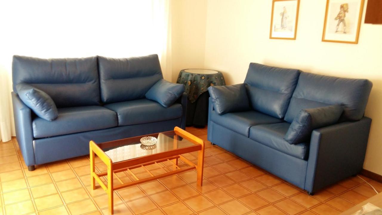 Apartamentos Turisticos Arosa Ogrove O Grove Exterior foto